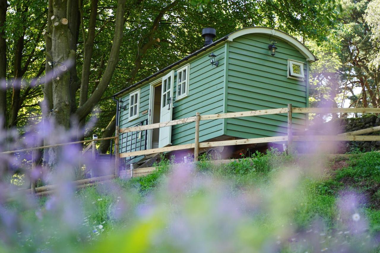 Lavender Retreat With Private Hot Tub Guest House Upper Hulme ภายนอก รูปภาพ