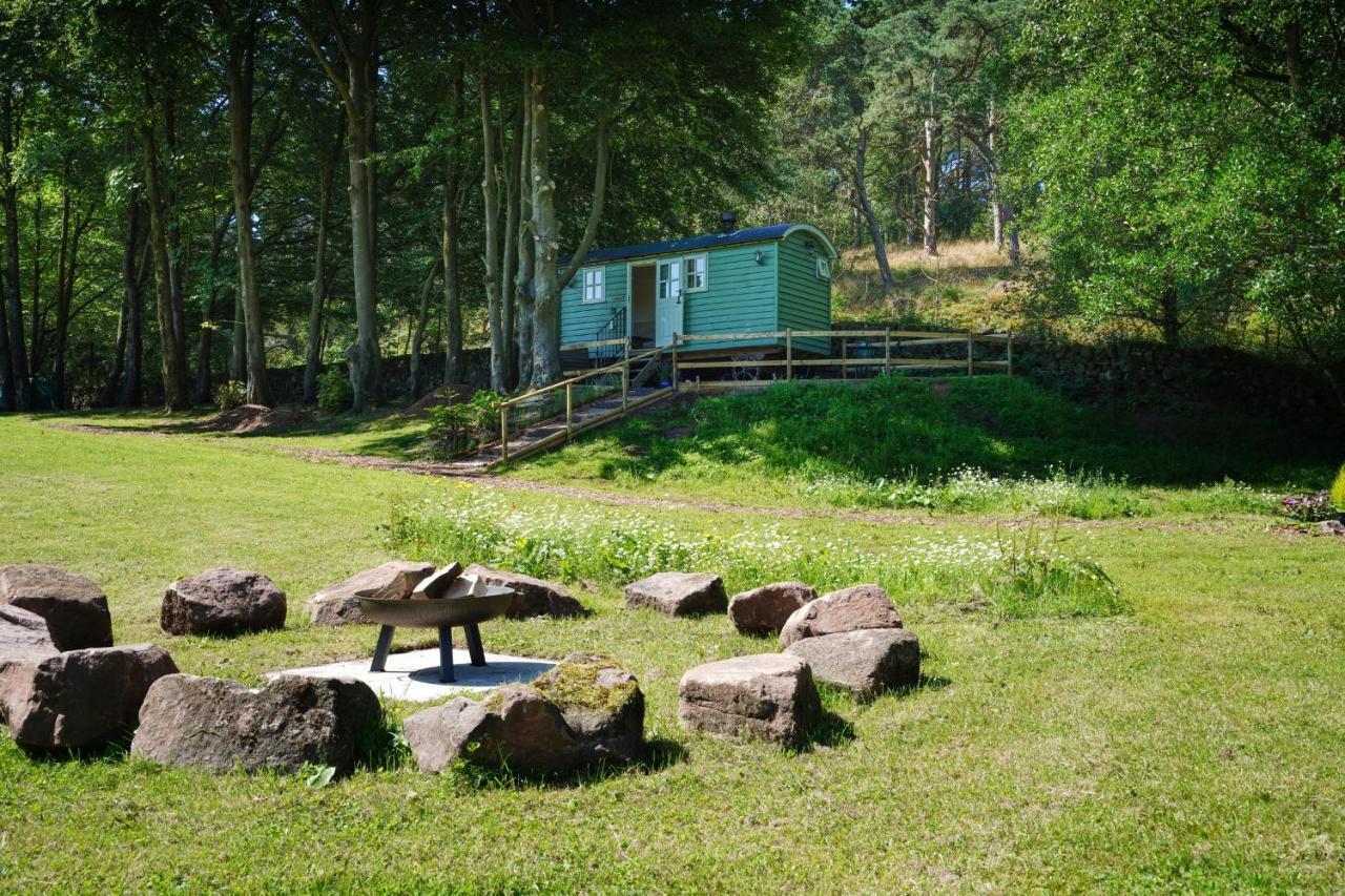 Lavender Retreat With Private Hot Tub Guest House Upper Hulme ภายนอก รูปภาพ